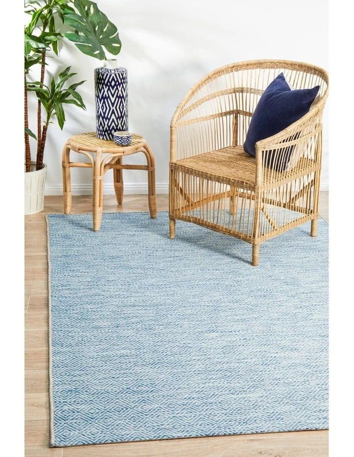 Terrace Rug 5500 in Blue image 2