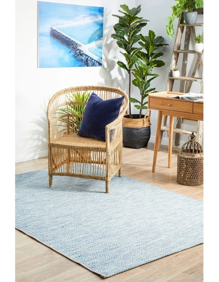 Terrace Rug 5500 in Blue image 3