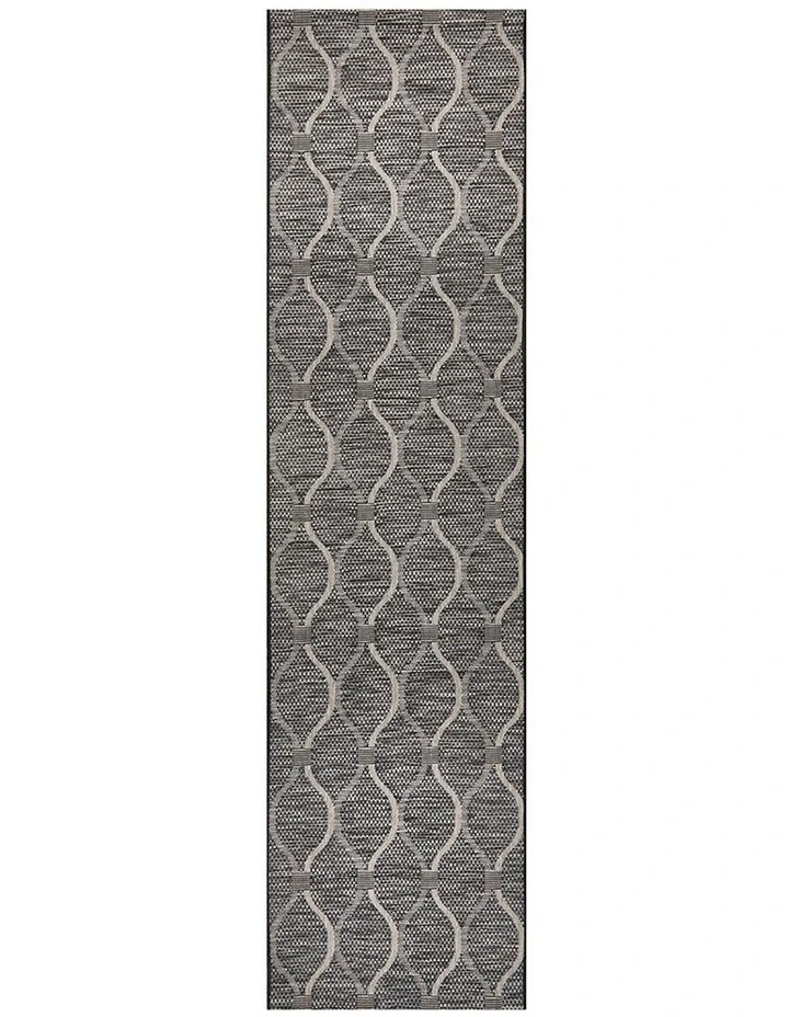 Terrace Rug 5501 in Black image 1