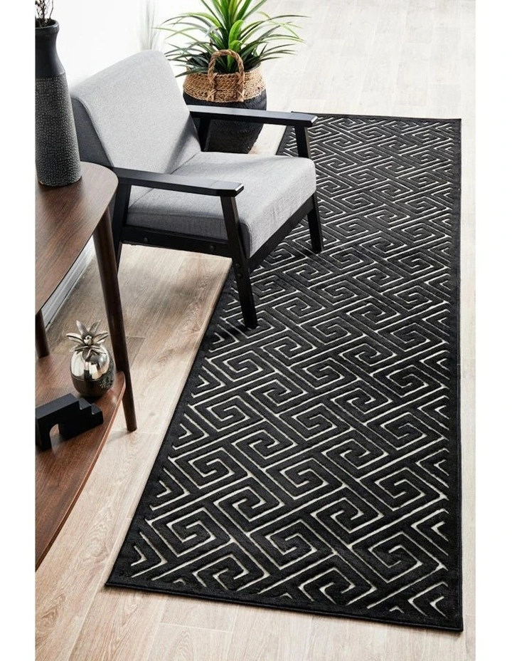 York Alice Rug in Black image 2