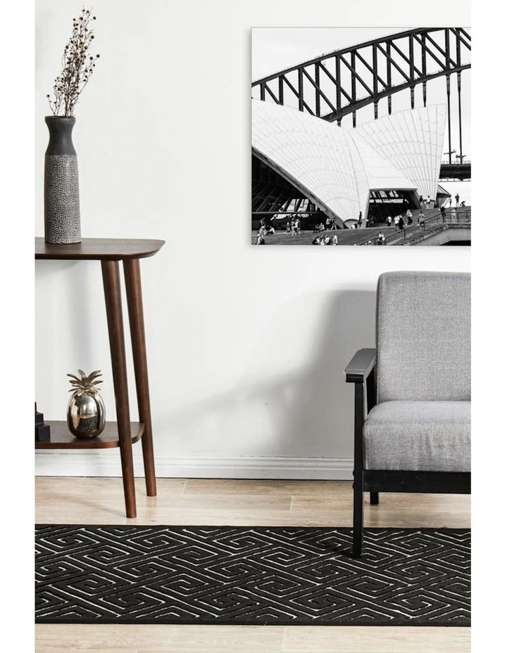 York Alice Rug in Black image 4