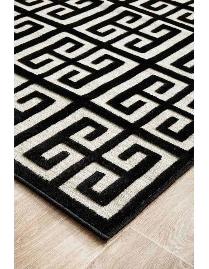 York Brenda Black & Gold Rug image 5