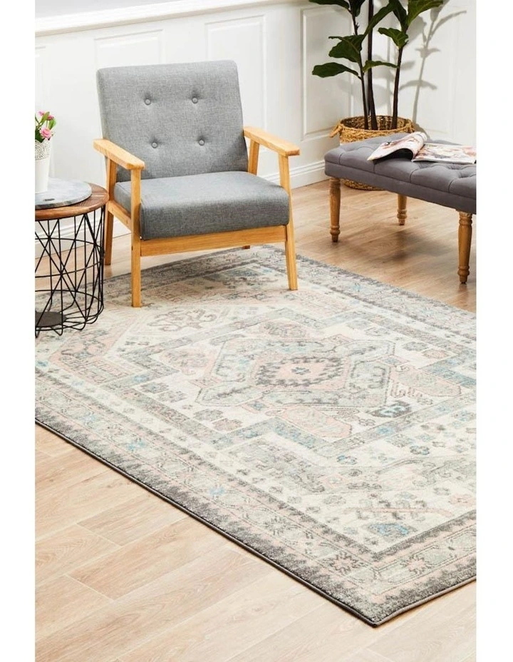 Avenue Rug 704 in Multi image 7
