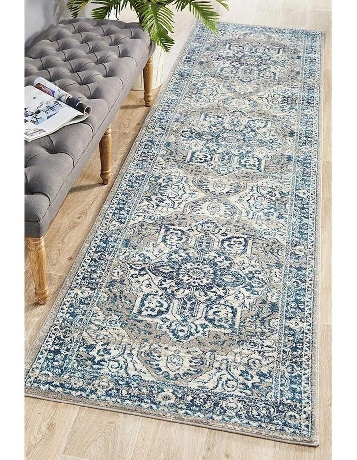 Babylon Runner Rug 207 in Blue image 2