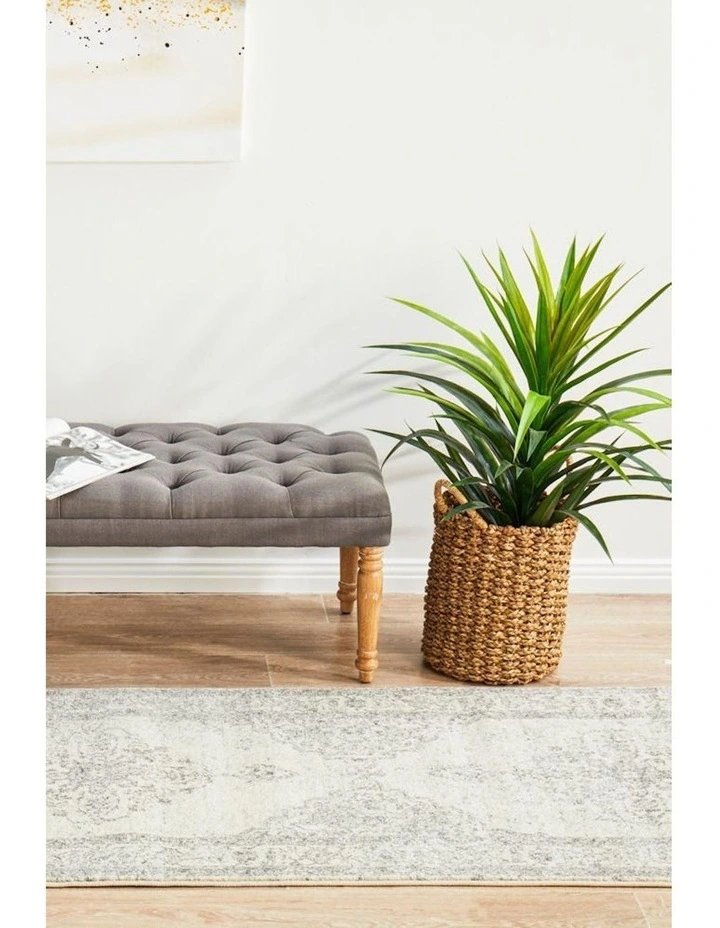 Century 977 Runner Rug in Silver image 4