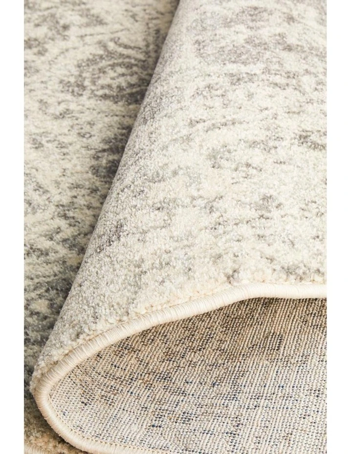 Evoke Dream Transitional Round Rug in White Silver image 4