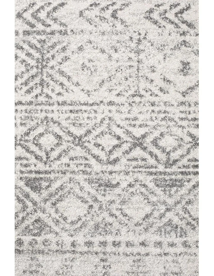 Oasis Ismail Rustic Rug in White/Grey image 5