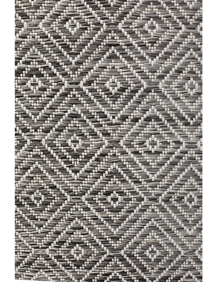 Terrace 5500 Rug in Grey image 4