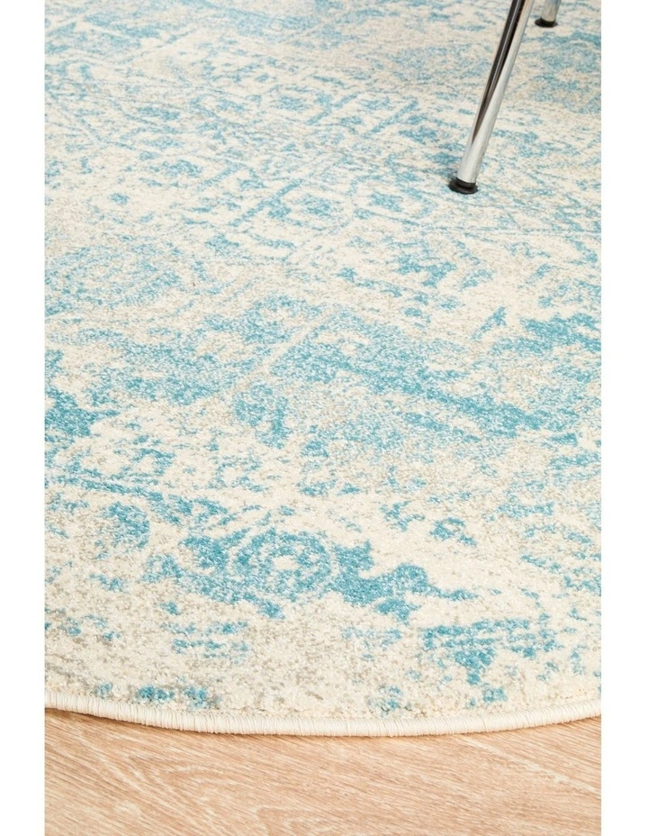 Evoke 253 Round Rug in White image 5