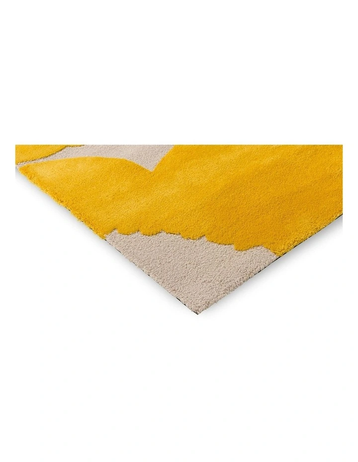 Iso Unikko Rug in Yellow image 5