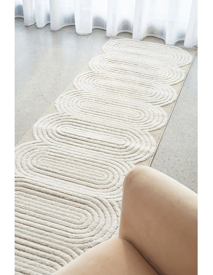 Lotus Carl Mixed Runner Rug in Multi image 2
