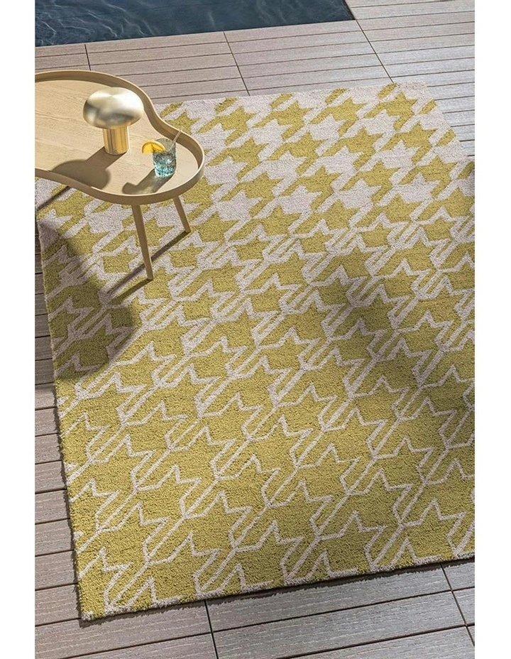 Houndstooth 455706 Outdoor Rug in Mustard image 2