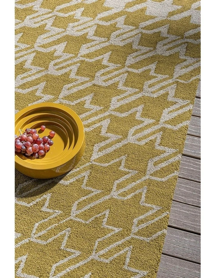 Houndstooth 455706 Outdoor Rug in Mustard image 3