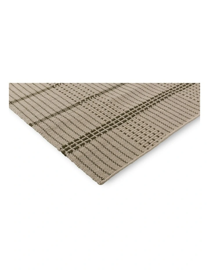 Zona Stitch 495707 Outdoor Rug in Olive image 3