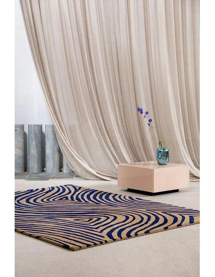 Decor Groove Rug in Electric Blue image 3