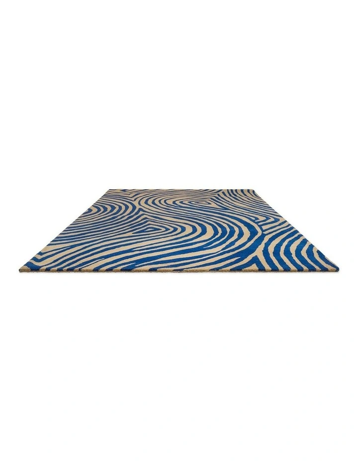 Decor Groove Rug in Electric Blue image 5