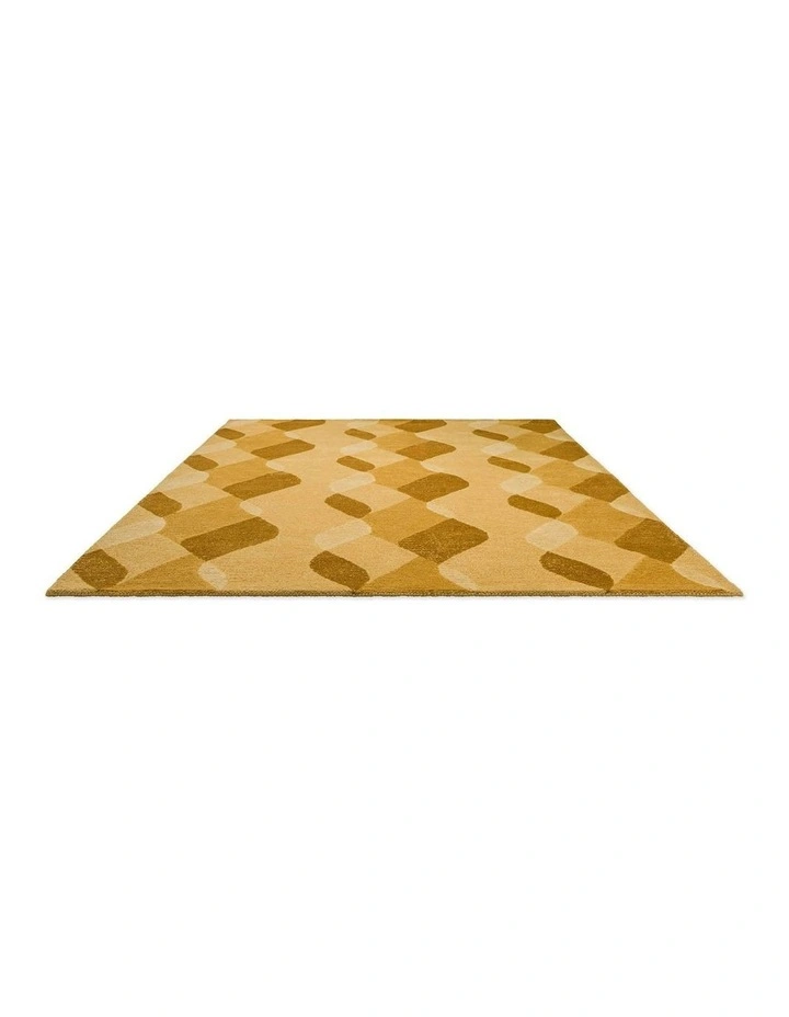 Decor Riff Straw Rug in Yellow image 4