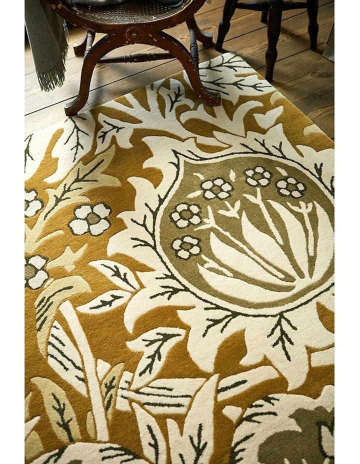 Elmcote Rug in Gold image 4
