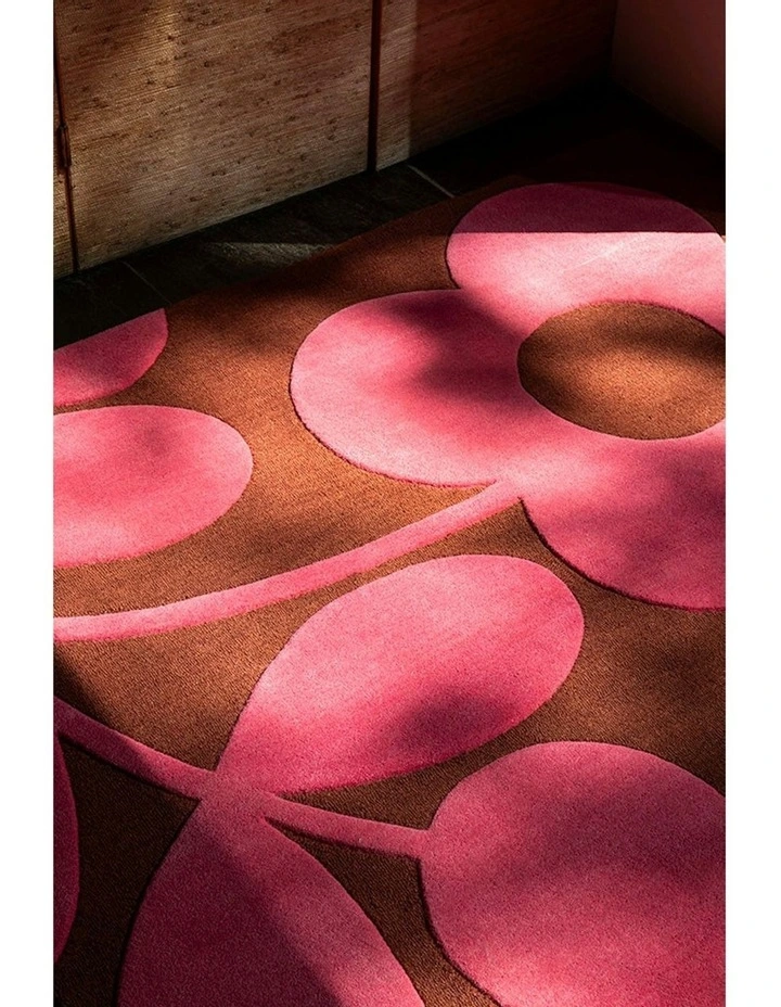 Sprig Stem Rug in Paprika image 3