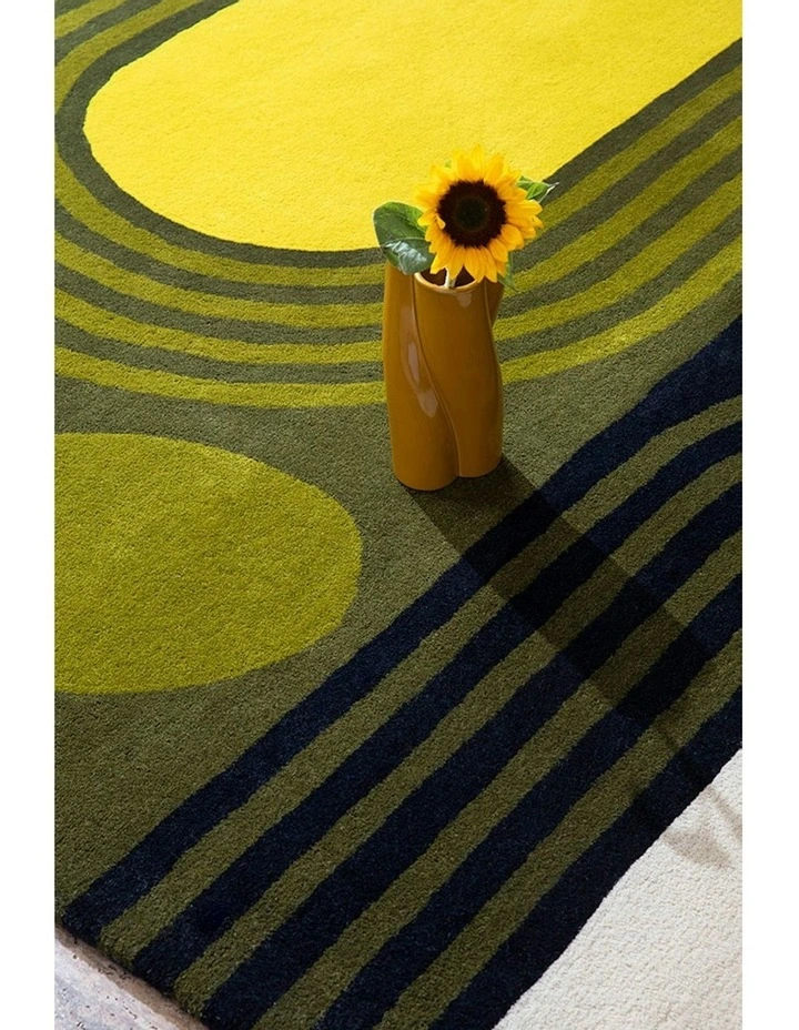 Striped Tulip Rug in Seagrass image 3
