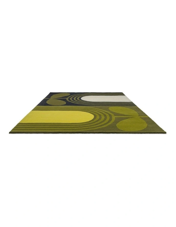 Striped Tulip Rug in Seagrass image 4