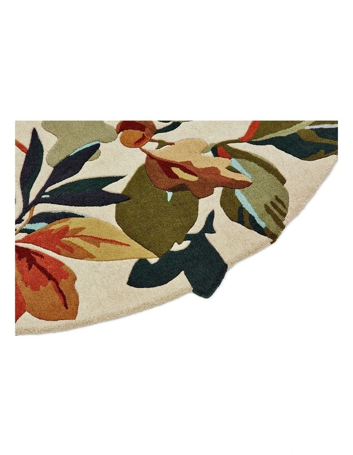 Robin's Wood Round Rug in Russet Brown image 7