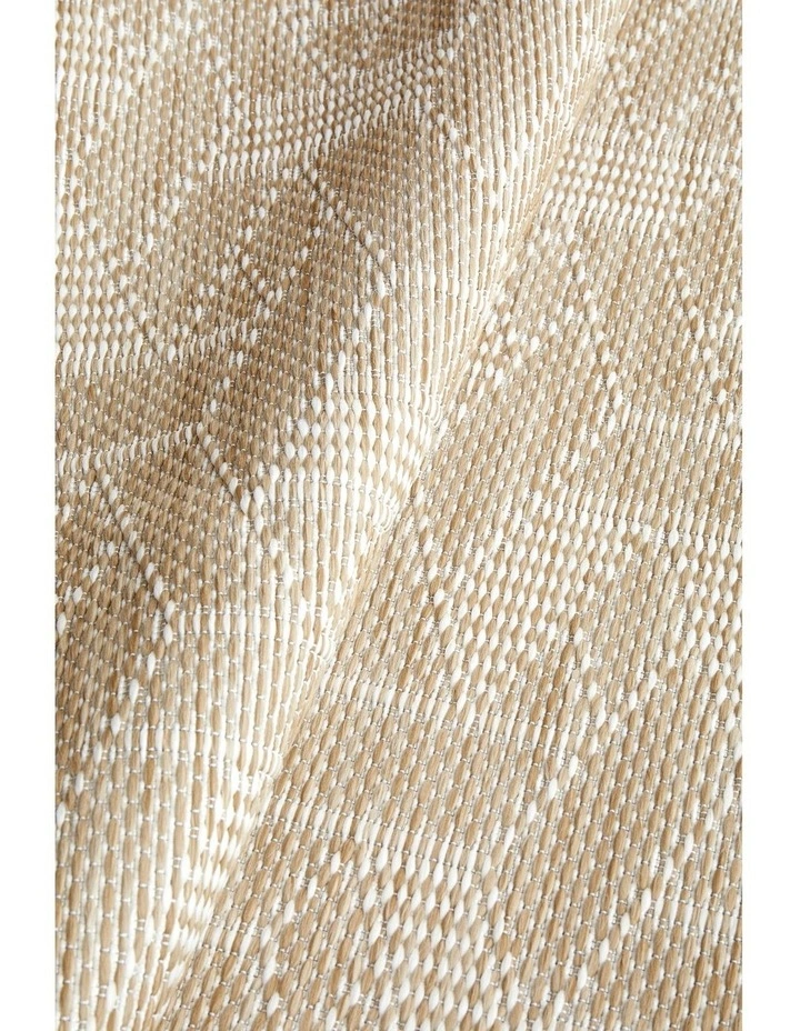 Patio Kudo Outdoor Rug in Natural image 7