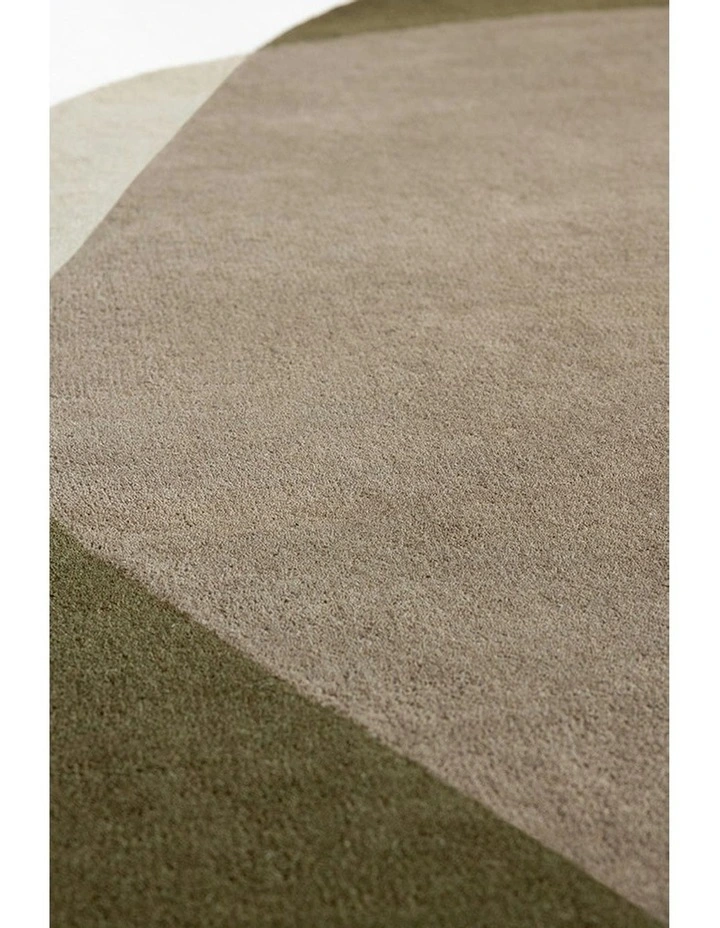 Element Moore Moss 087807 Rug  in Green image 4