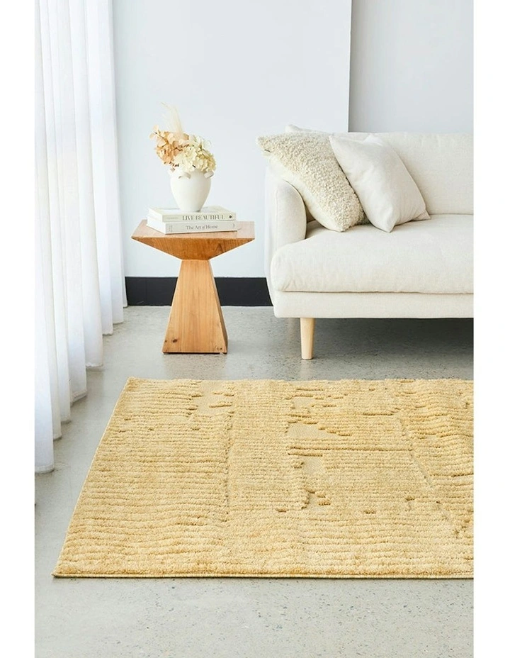Haven Aliya Rug in Gold image 2