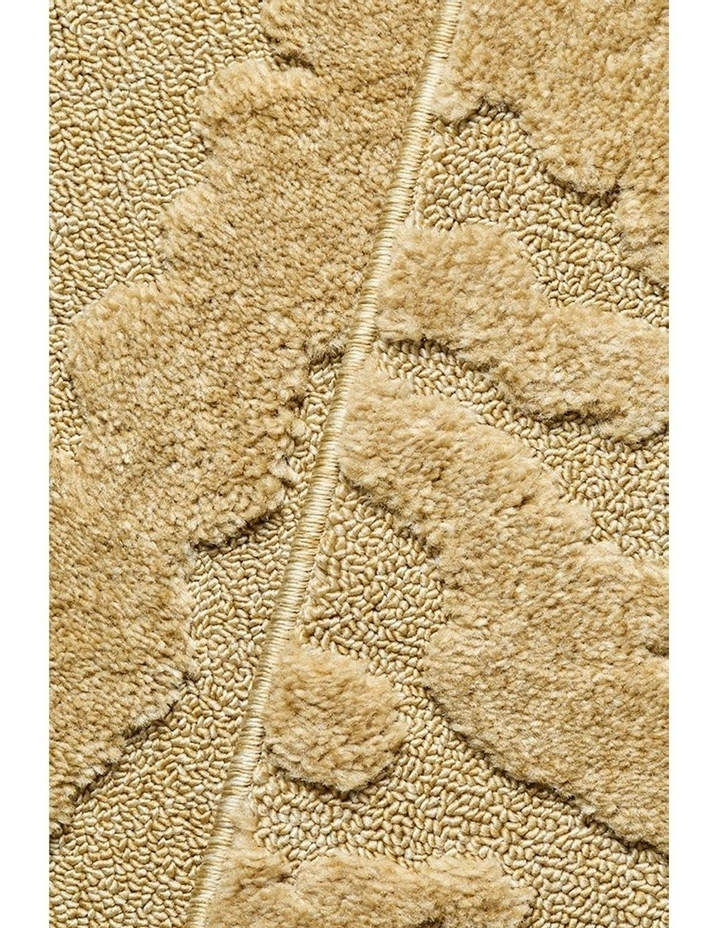 Haven Nyla Rug in Gold image 7