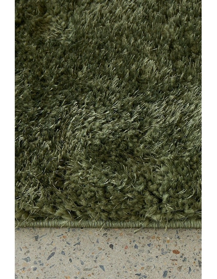 Sienna Rug in Green image 6
