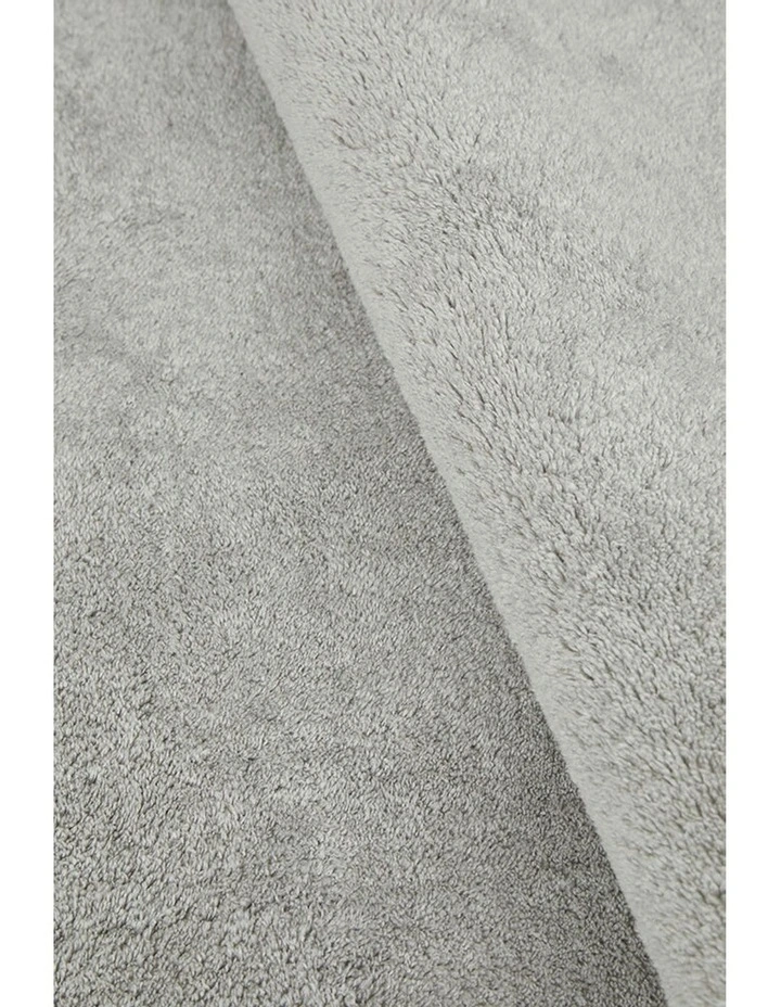 Evelyn Runner Rug in Silver image 5