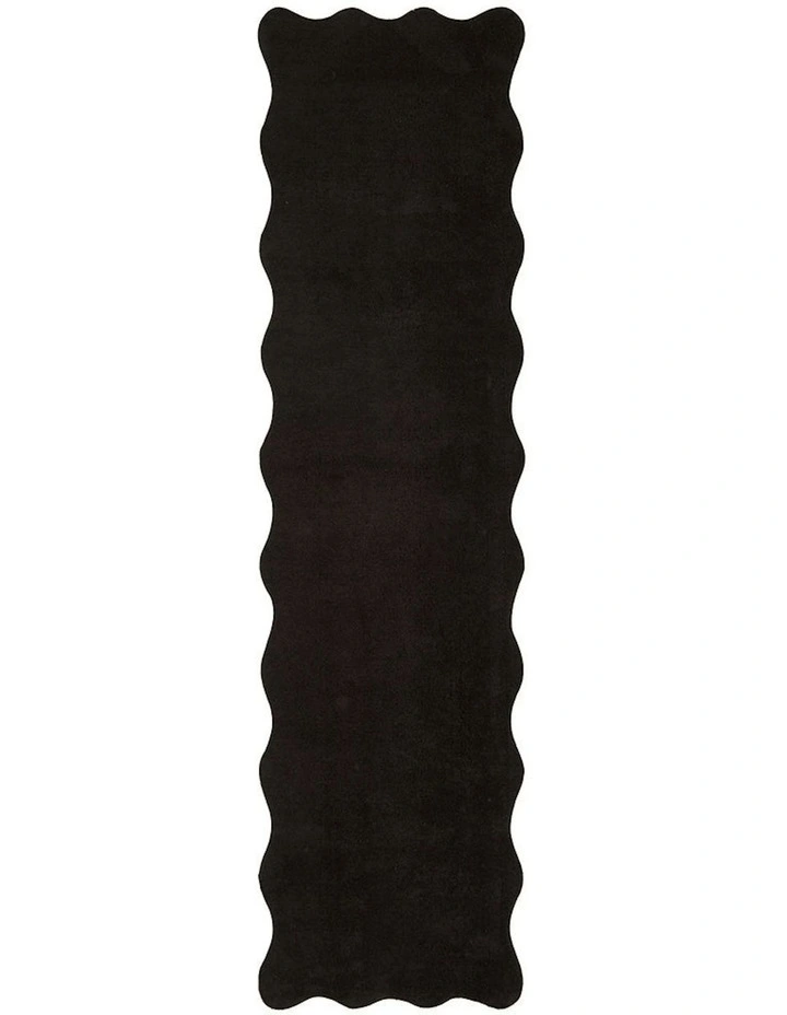 Evelyn Runner Rug in Black image 2