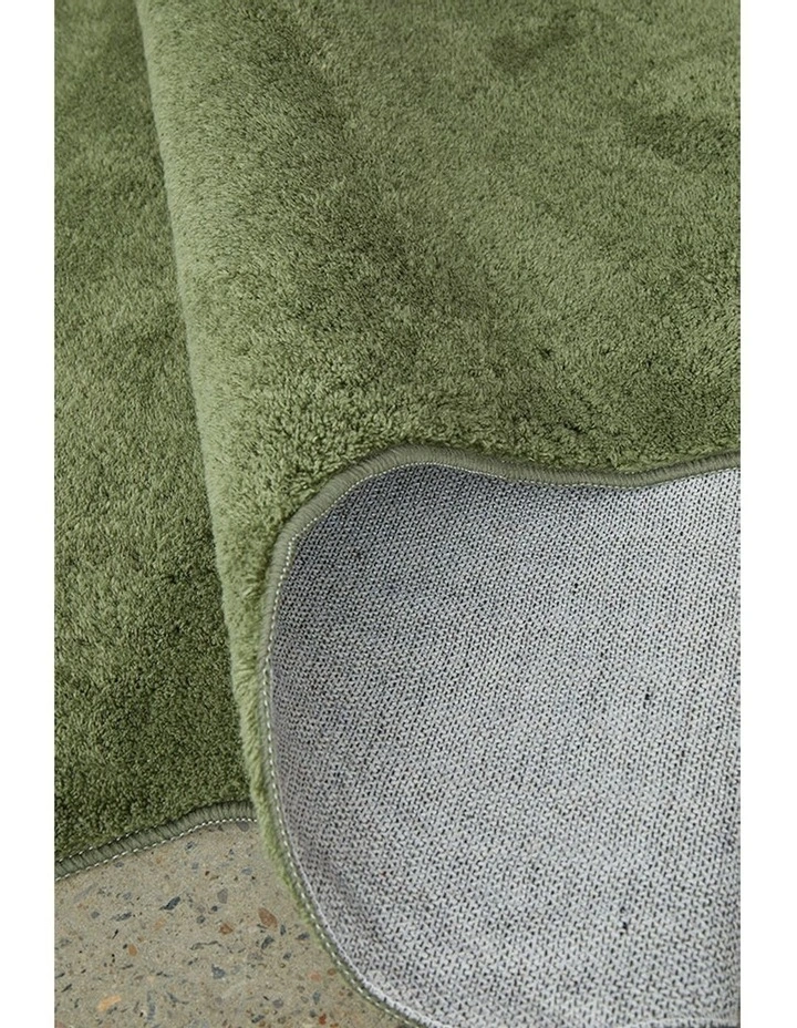 Evelyn Rug in Green image 7