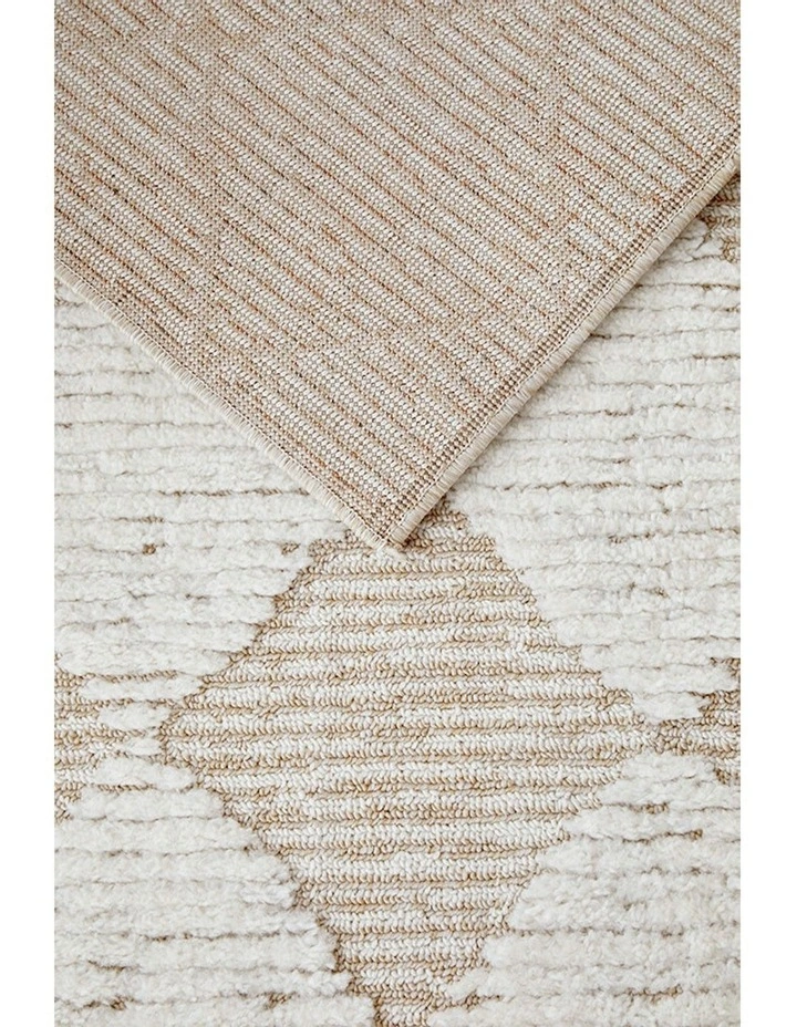 Serenade Yuri Runner Rug in Natural image 5