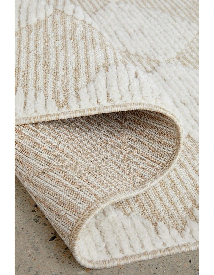 Serenade Yuri Runner Rug in Natural image 6