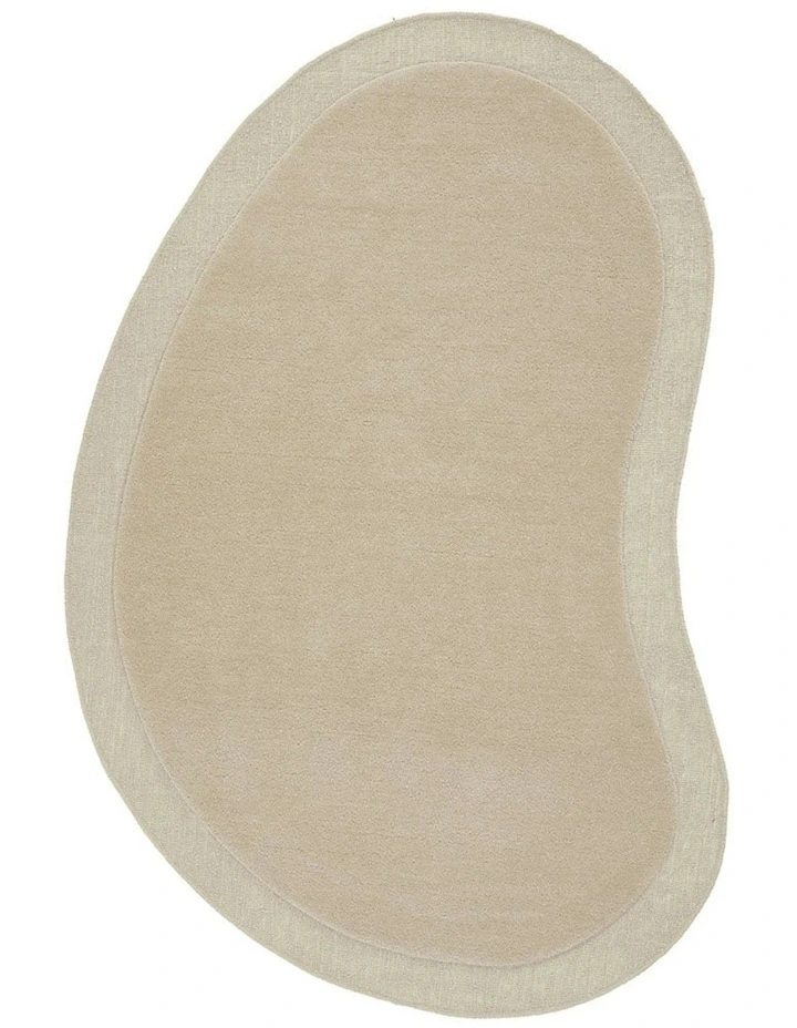 Cleo Rug in Beige image 2