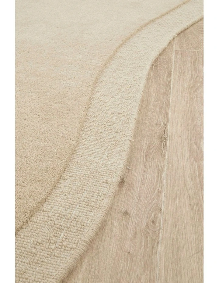 Cleo Rug in Beige image 3