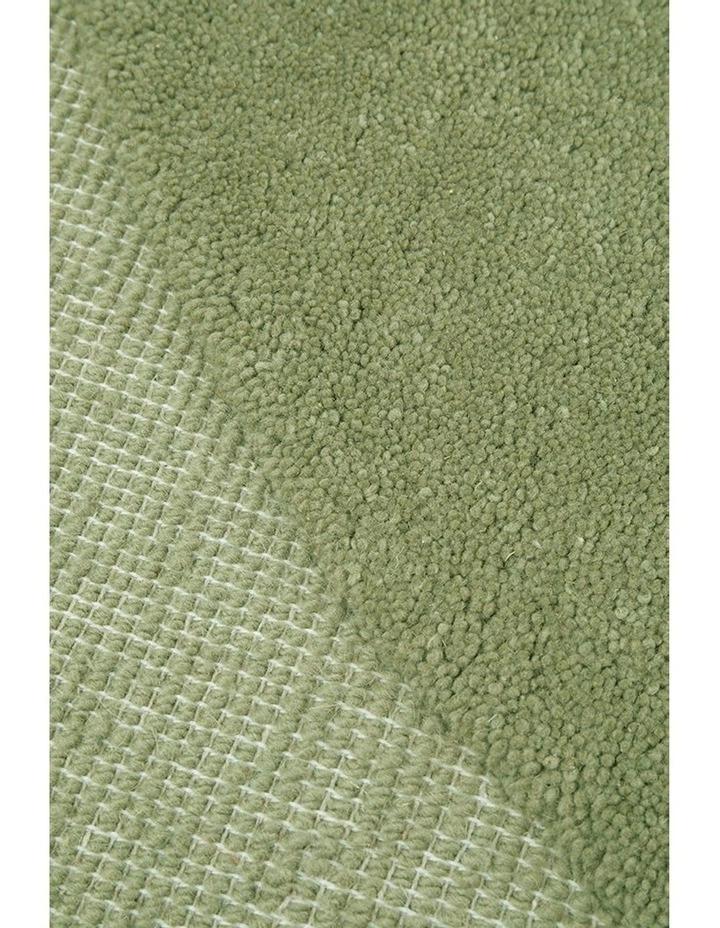 Cleo Rug in Green image 5