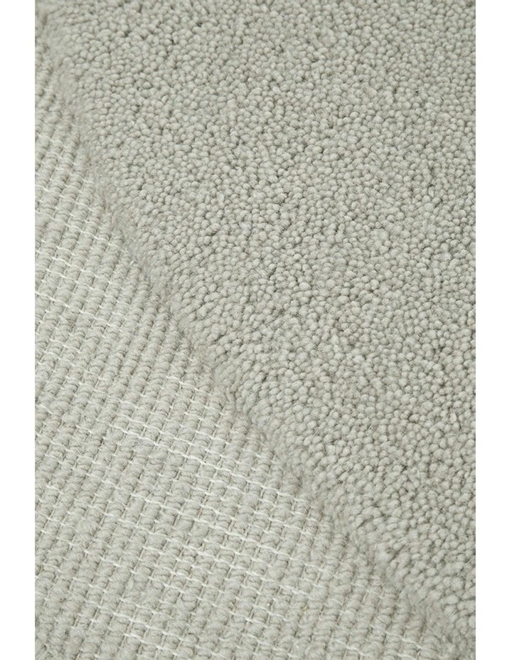 Cleo Rug in Dove image 5
