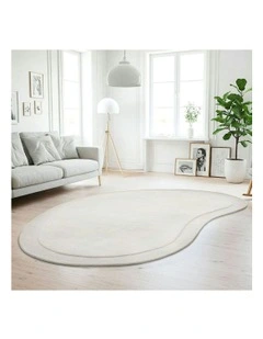 Cleo Rug in Milk