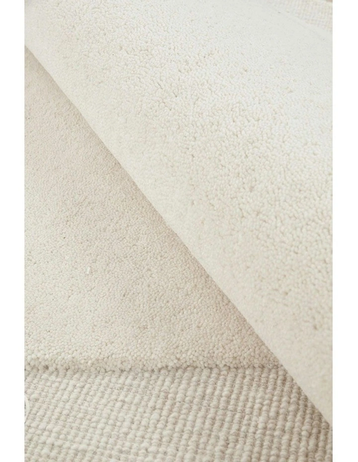 Cleo Rug in Milk image 7