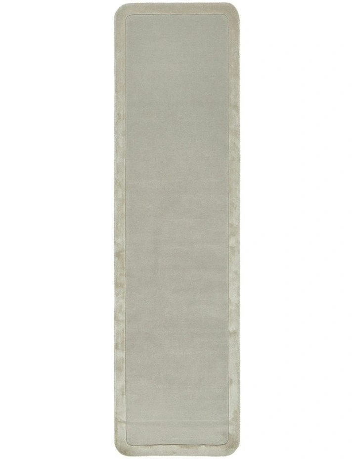 Hugo Runner Rug in Silver image 2