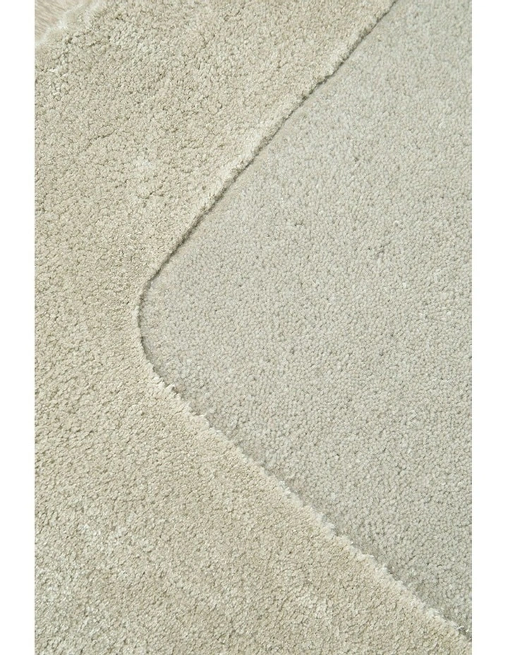 Hugo Runner Rug in Silver image 5