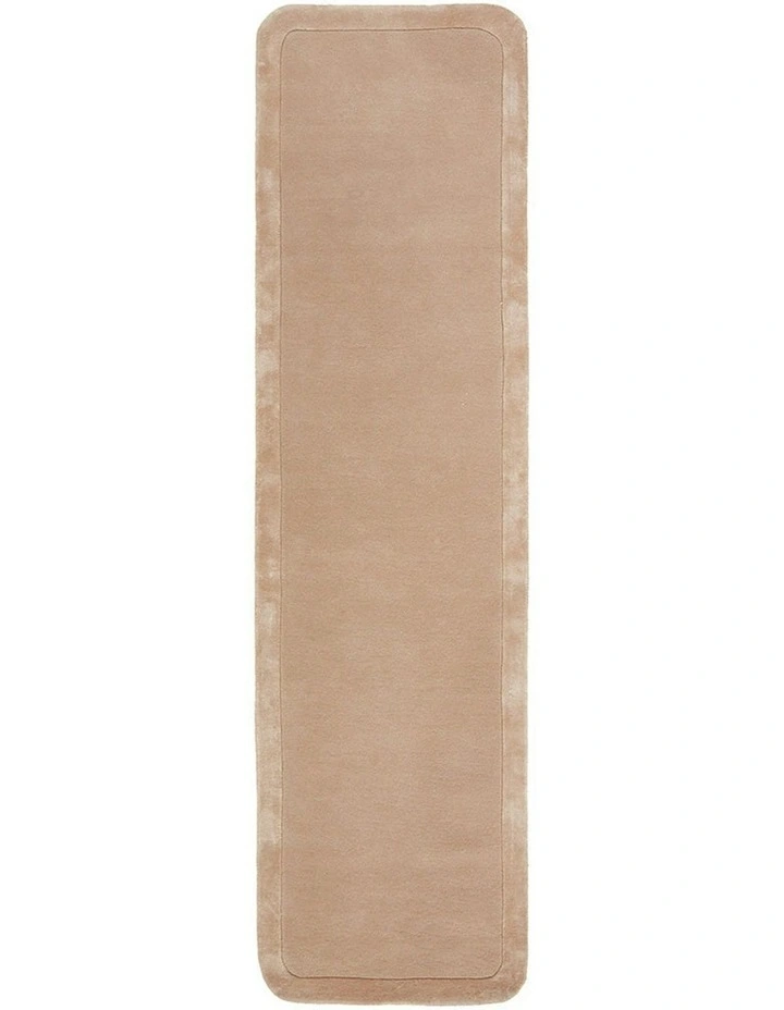 Hugo Runner Rug in Nude image 2