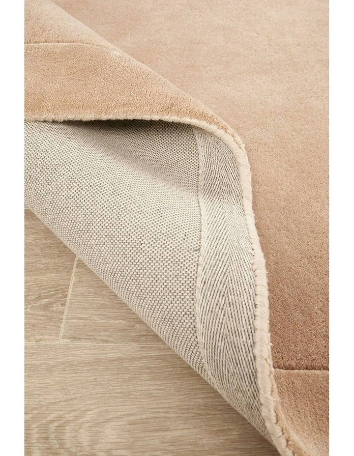 Hugo Runner Rug in Nude image 6