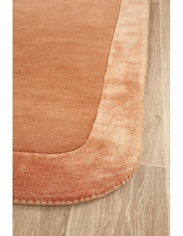 Hugo Rug in Spice image 3