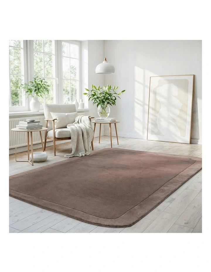 Hugo Rug in Grape image 1