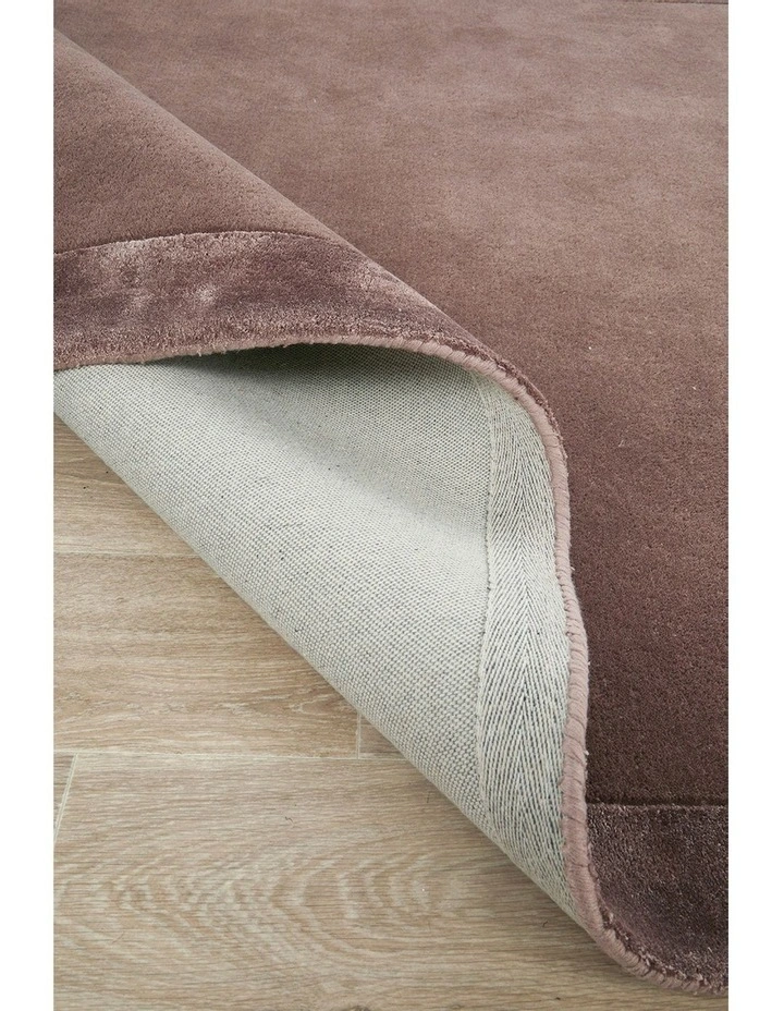 Hugo Rug in Grape image 6