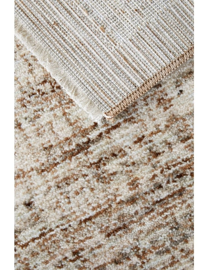 Meadow Malt Runner Rug in Cream image 4
